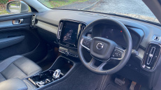 Volvo Xc40 2.0 B4P Inscription 5dr AWD Auto Petrol Estate